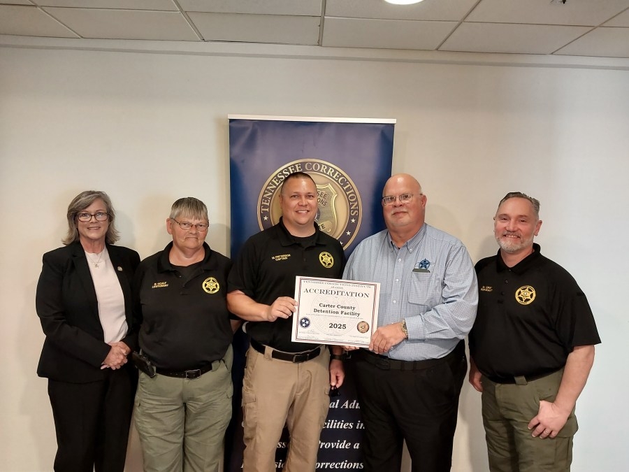 Carter County Detention Center receives state accreditation