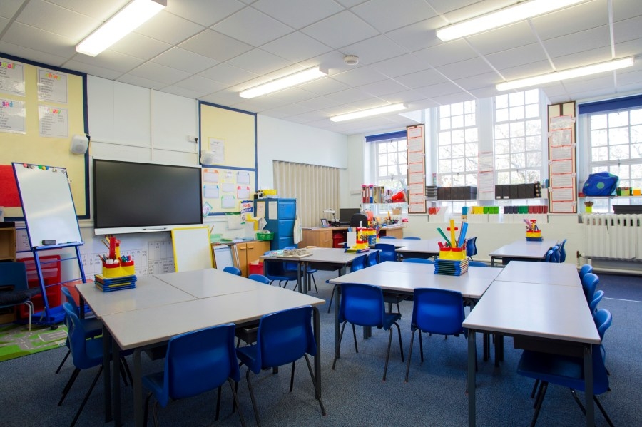 Jackson Public Schools hiring certified teachers and staff