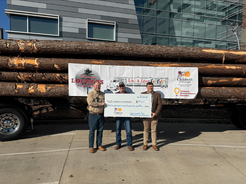 Mississippi Loggers Association raises $320K for children's hospital