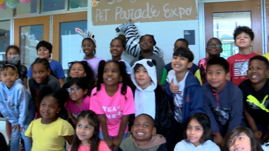 Highland Elementary School's annual pet parade expo is a huge hit