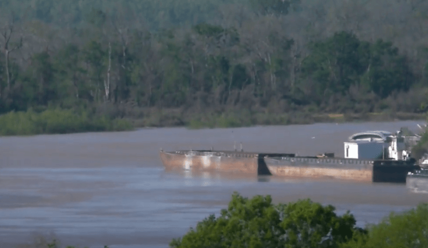 Vicksburg officials discuss rising Mississippi River levels
