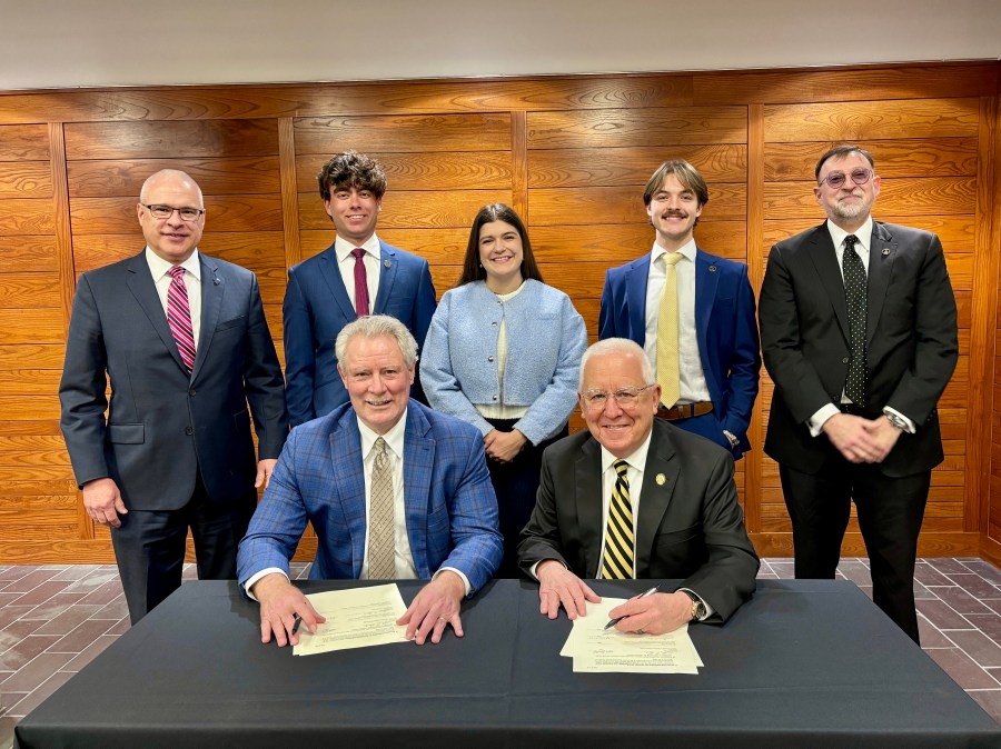 Ole Miss and USM team up to fast-track law degrees