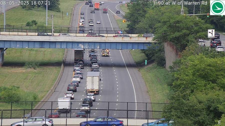 2 in custody after pursuit ends on I-90: North Olmsted police