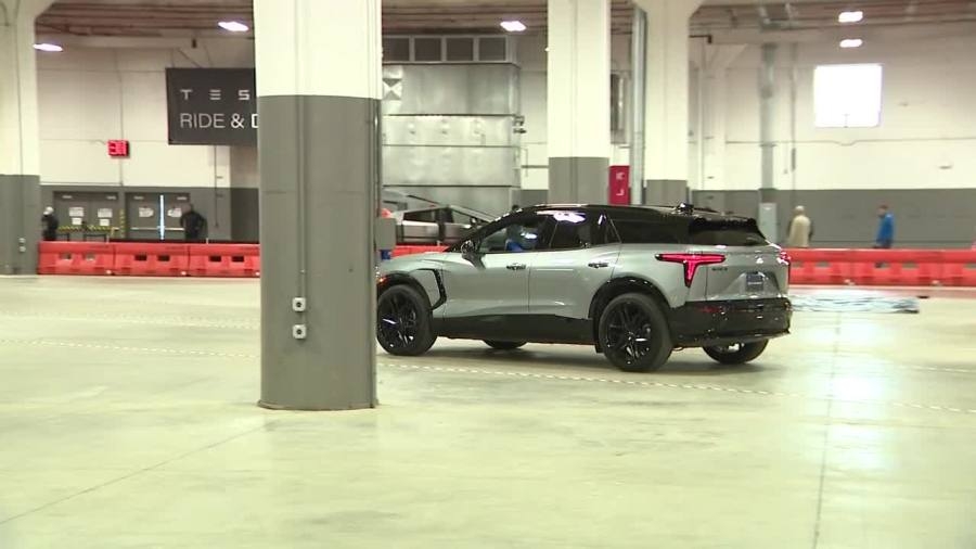 Cleveland Auto Show guests invited to try new CLE-V Test Track