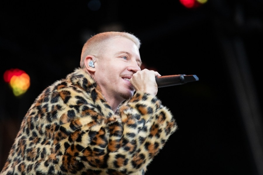 Macklemore's home invaded with kids inside; nanny bear-sprayed: report