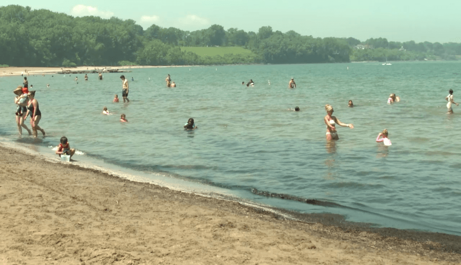 Beach hazard: Swimmers warned to stay out of Lake Erie on Thursday