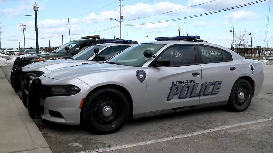 Suspected drunk driver submerges car in local creek