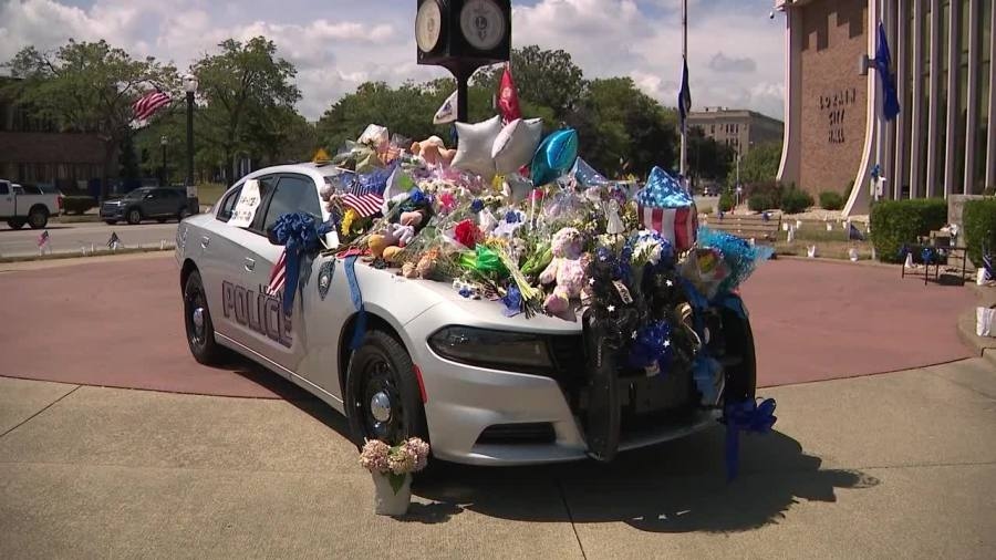 Unwavering support for slain Lorain Officer Phillip Wagner