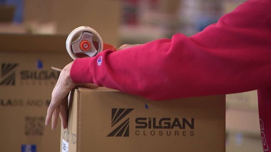 Greater Cleveland Food Bank faces uncertainty surrounding food deliveries from government