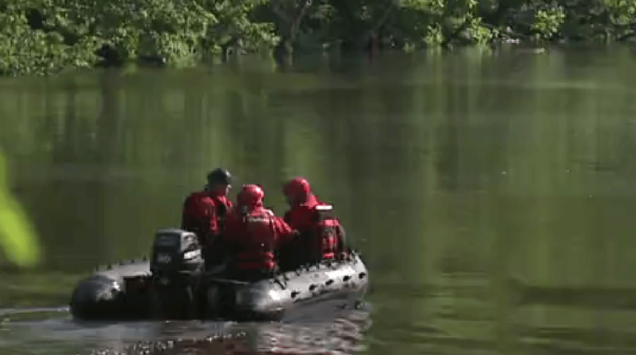 Child's body recovered, search ongoing for man in Cuyahoga River after inflatable inner tube capsizes