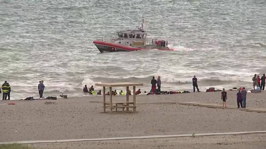 Boy Scout building warning kiosks at beach where boy drowned in Conneaut