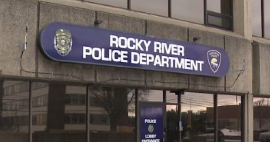 Former Rocky River officer illegally searches students, families on police database: prosecutor