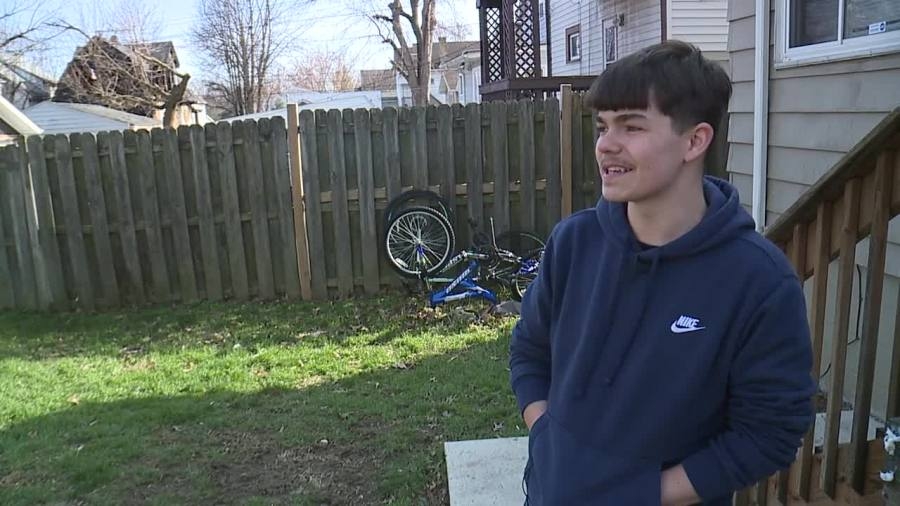 Cavaliers honoring teen hero who saved Cleveland family from burning home