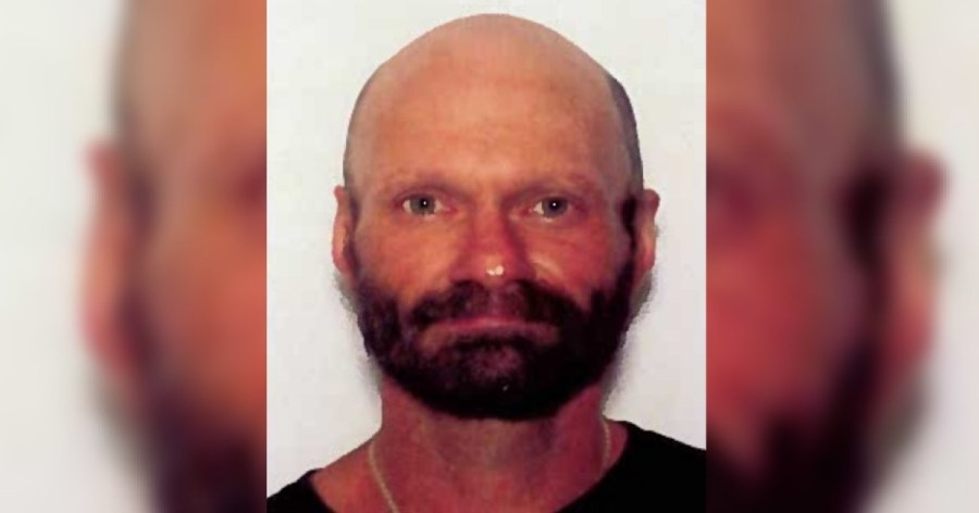 Armed man wanted after deadly shooting in Ashtabula County