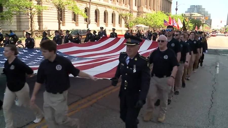 ‘They are the heroes': Officers Derbin, Ritter honored at 40th annual law enforcement memorial parade