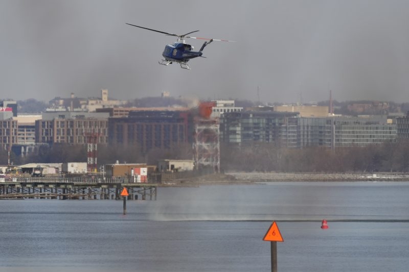 Recovery efforts continue in D.C. plane crash