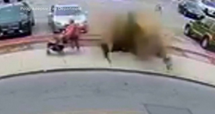 WATCH: Manhole explodes, narrowly missing grandmother and her 2 grandkids
