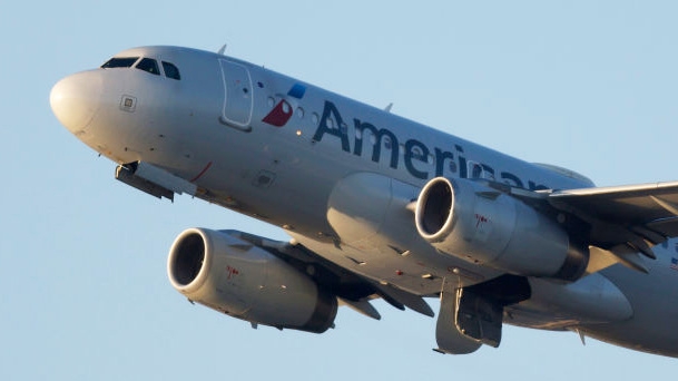 Unruly passenger storms cockpit on AA flight from JFK