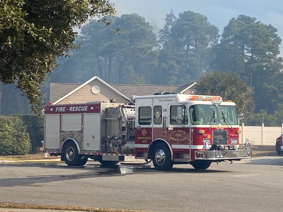 LIVE UPDATES: 400-plus firefighters working on Carolina Forest blaze; 50 evacuated from 7 neighborhoods