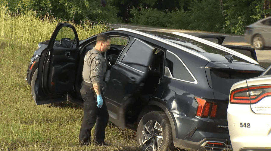 Two suspects sought after a Franklin County deputy pursuit, crash in Knightdale, officials say