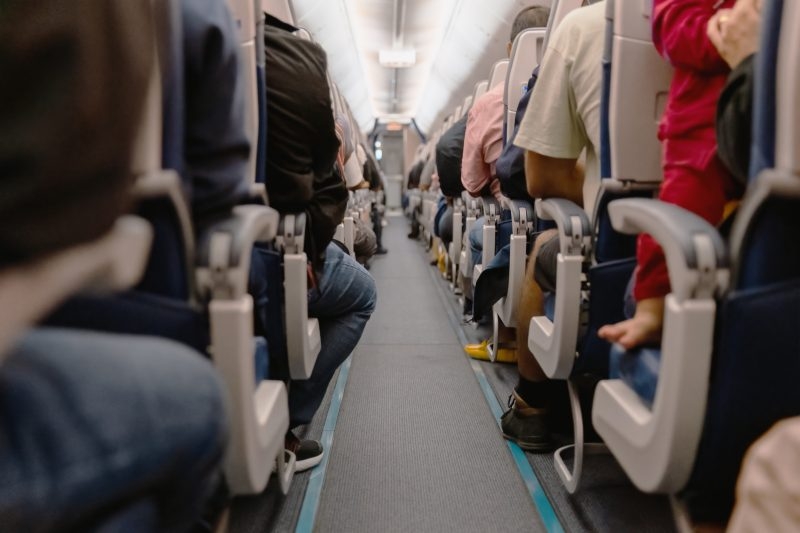 Aviation Analyst: Budget airlines consider ‘standing' seats