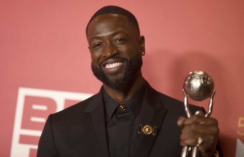 Dwyane Wade reveals cancer diagnosis, kidney surgery