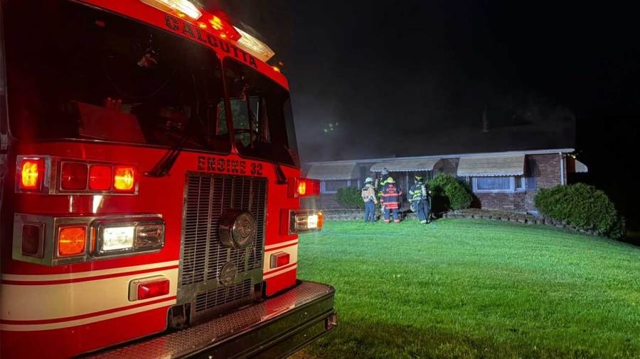 Fire spreads in Columbiana County home