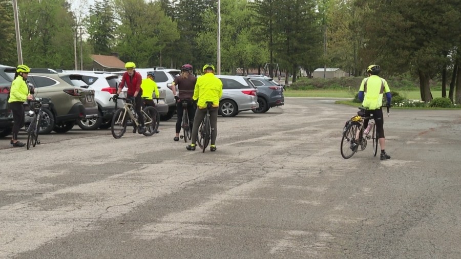 Weather doesn't stop locals from biking through Columbiana County in annual spring tour