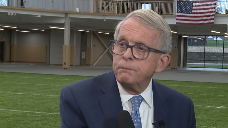 Ohio governor wants delay in ethanol gas
