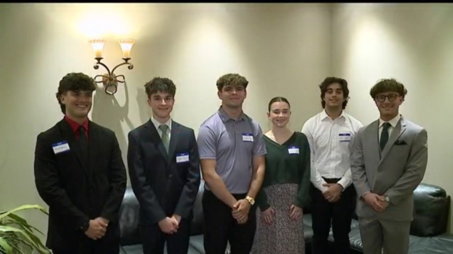 Club awards scholarships to local students attending YSU
