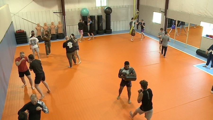 New martial arts studio opens in Warren