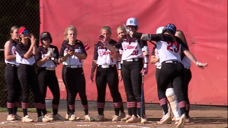 Columbiana softball secures 20th win for third year in a row