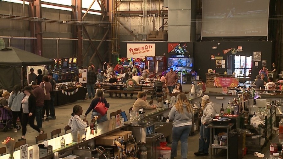 Penguin City celebrates 5th annual Easter Bunny Brunch