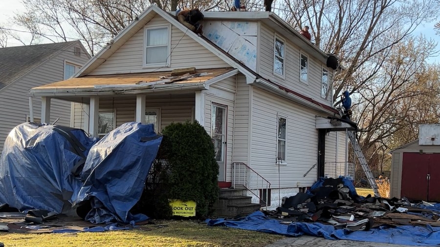 Local veteran wins big with roofing company