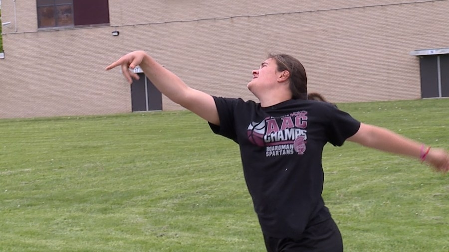 Boardman senior smashes 27-year-old school record