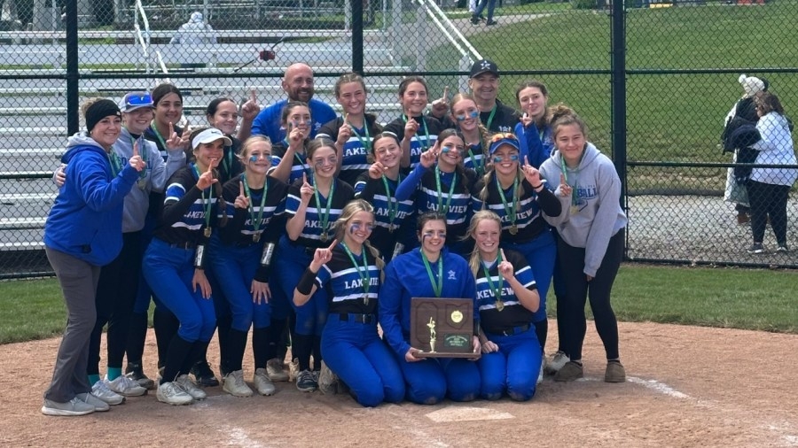 Lakeview softball punches ticket to state final 4