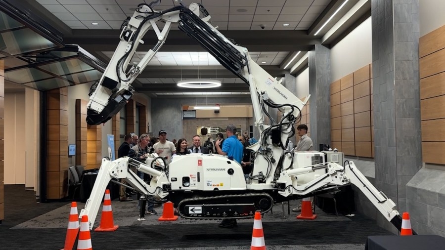 Youngstown Business Incubator hosts its first Advanced Manufacturing User Expo