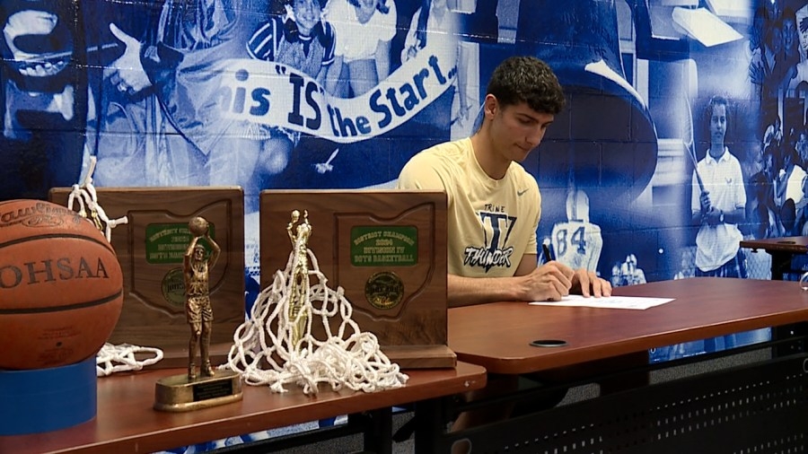 Warren JFK's Ryan to join national championship basketball program