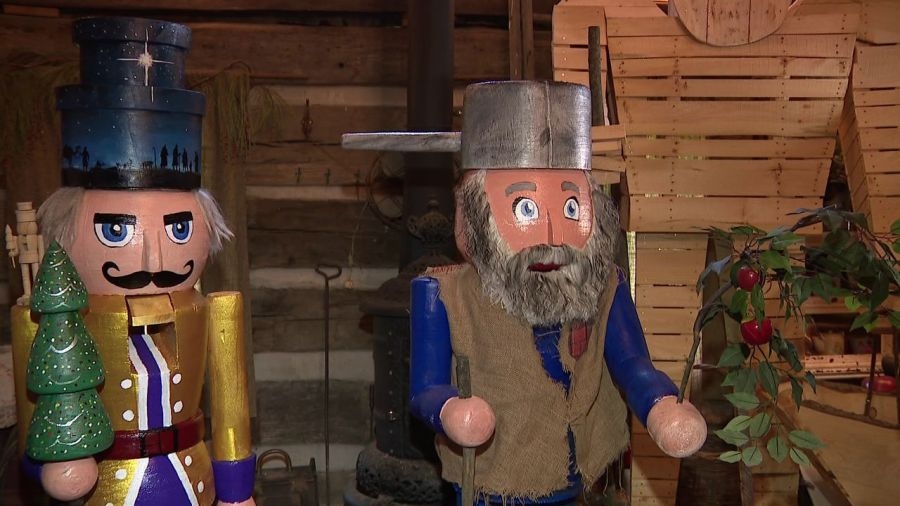 Local woodworker brings Christmas favorite to life