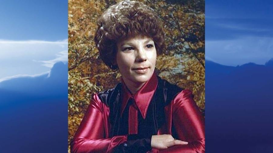 Judith E. Fields, Youngstown, Ohio