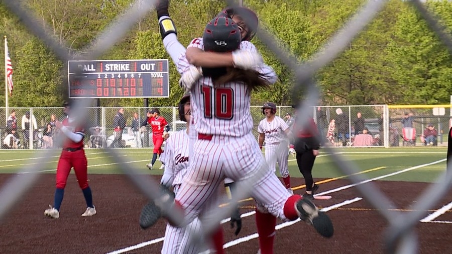 Canfield walks off Fitch in state-ranked showdown