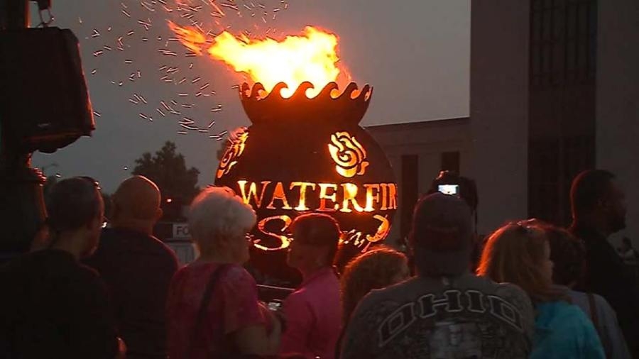 WaterFire Sharon looking for volunteers