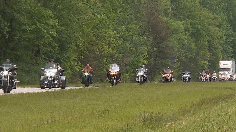 ‘Wall that Heals' comes to town, honoring Vietnam veterans