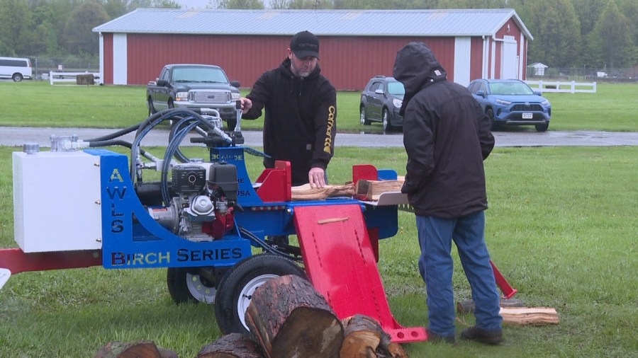 World's largest firewood expo happens in Trumbull County