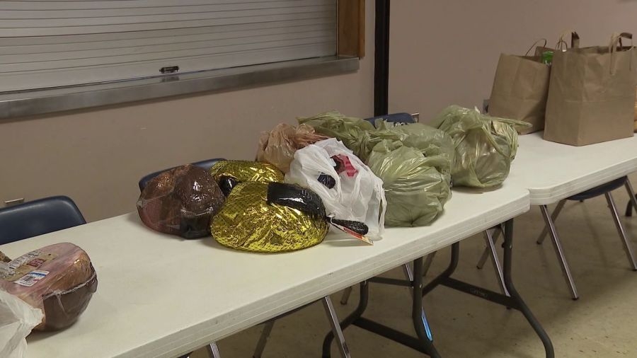Church helps provide meals for Easter