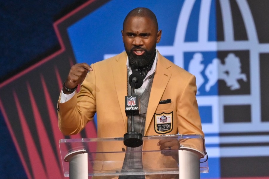 Report: Hall of Famer buys small stake in Cleveland Browns