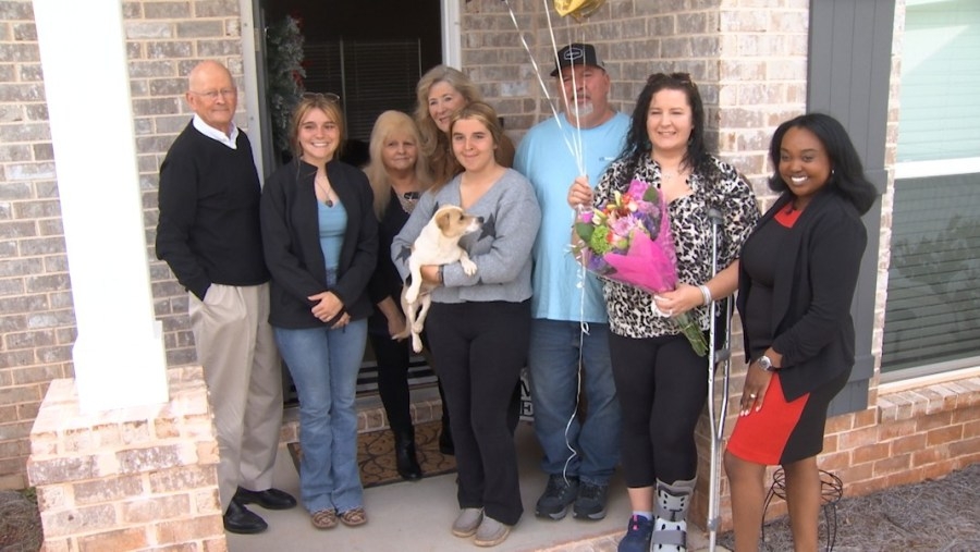 Baldwin County's Amber Buswell wins Remarkable Women award for her contributions