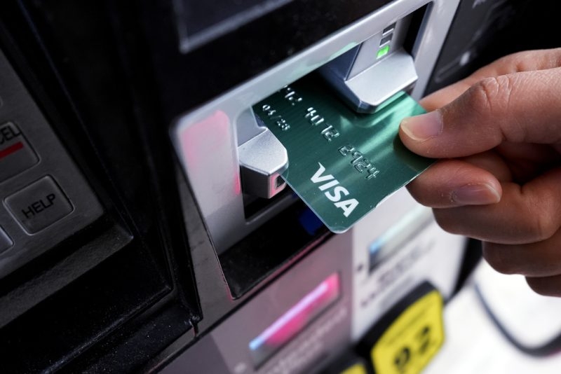 Gas is 40 cents cheaper Thursday — where to cash in on the deal