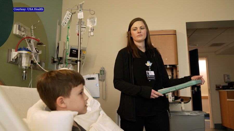 ‘I feel like this is what I was supposed to do': From cancer survivor to supporting families battling the disease