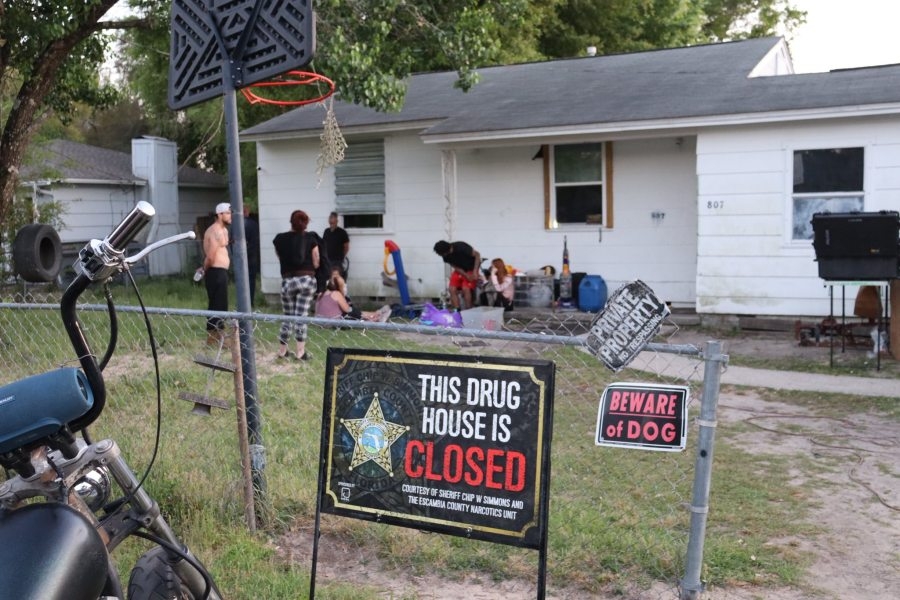 Escambia County, Florida deputies find meth, cocaine and stolen car while searching home